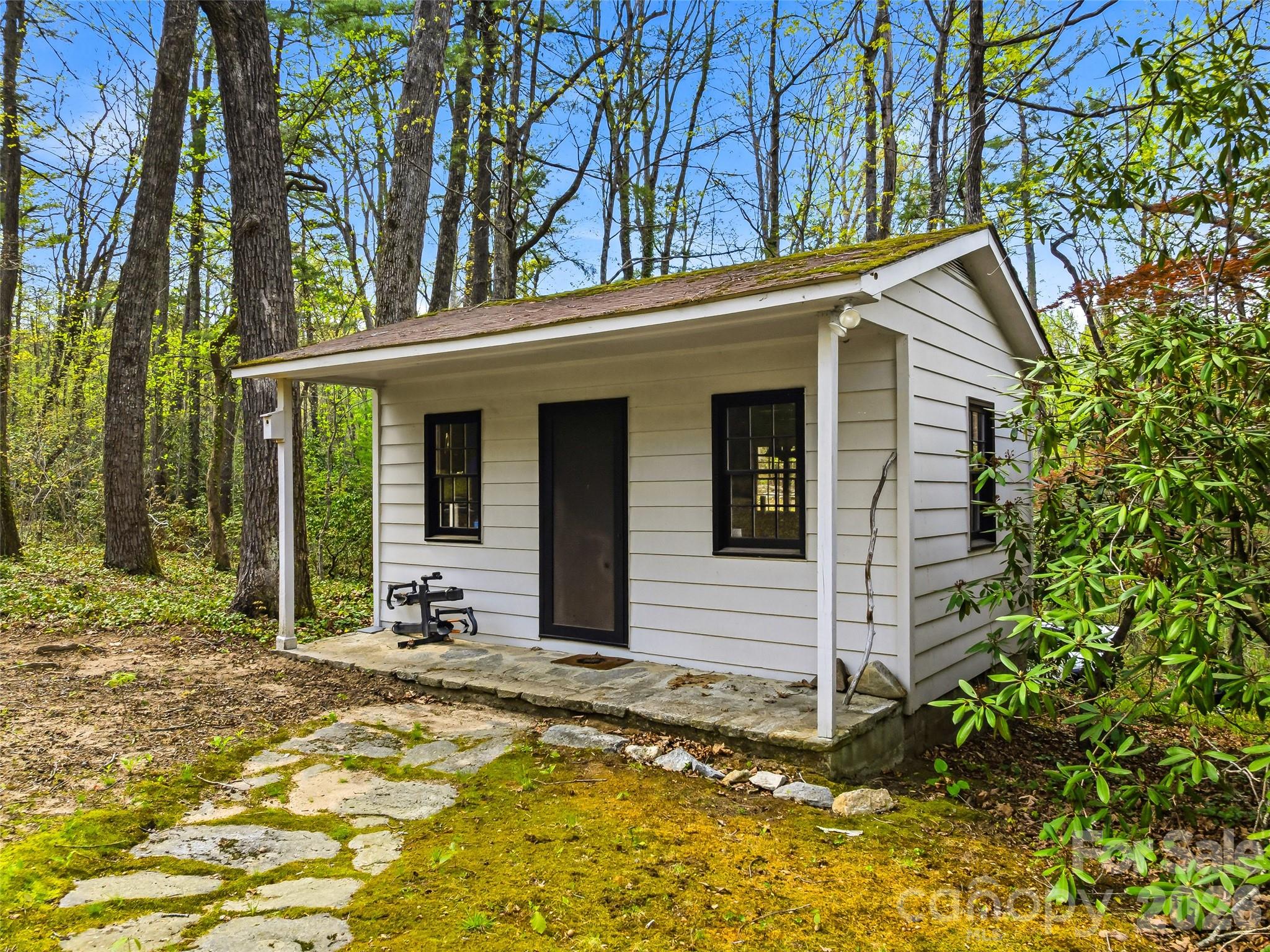 10 Kalimar Heights Property Photo 45