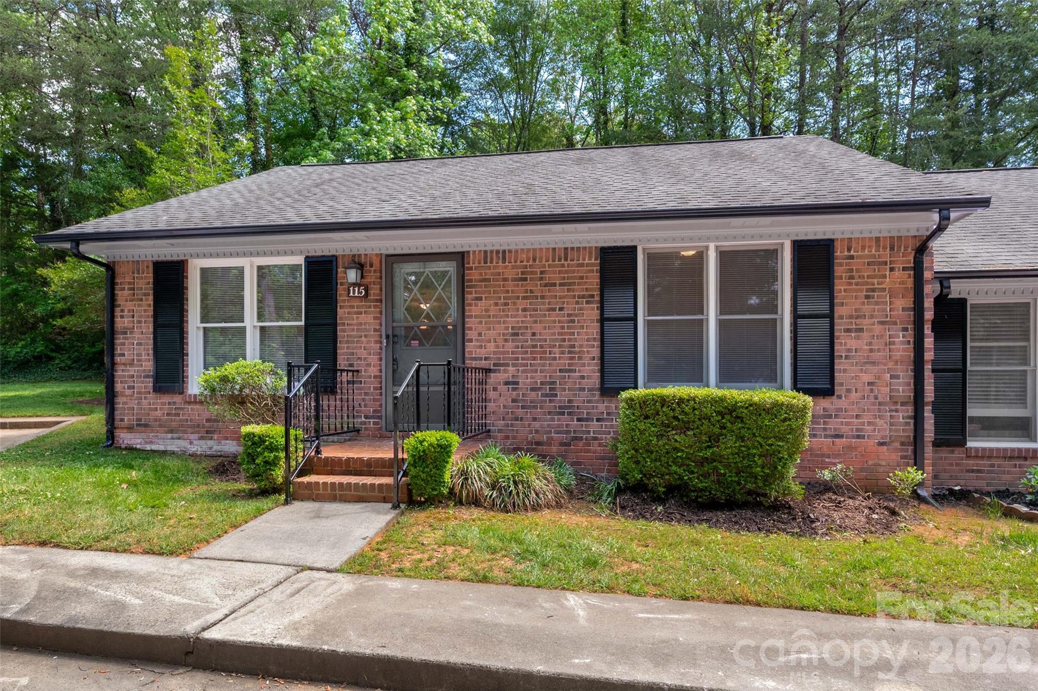 115 David Court Property Photo 1