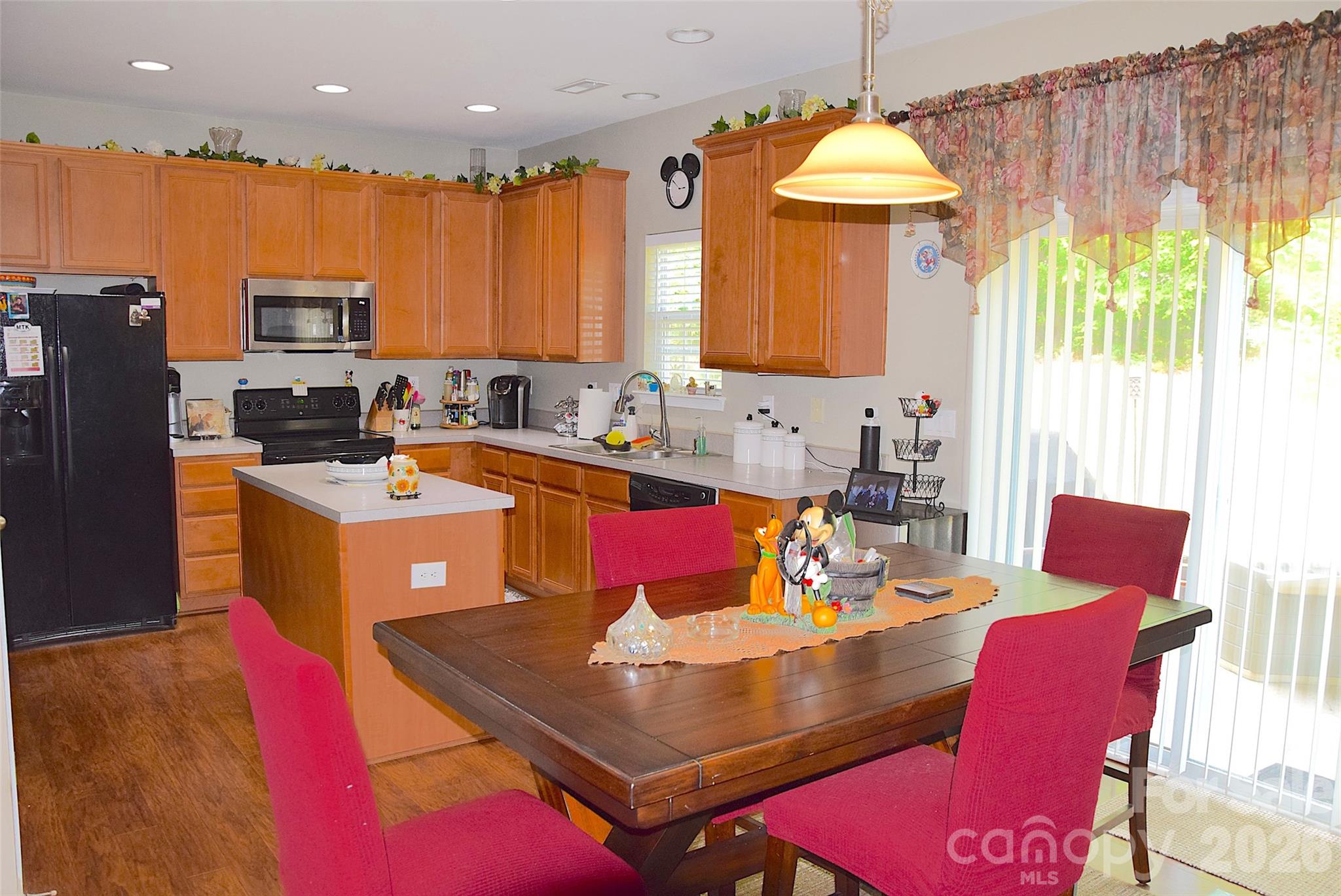 2007 Streamlet Way Property Photo 6
