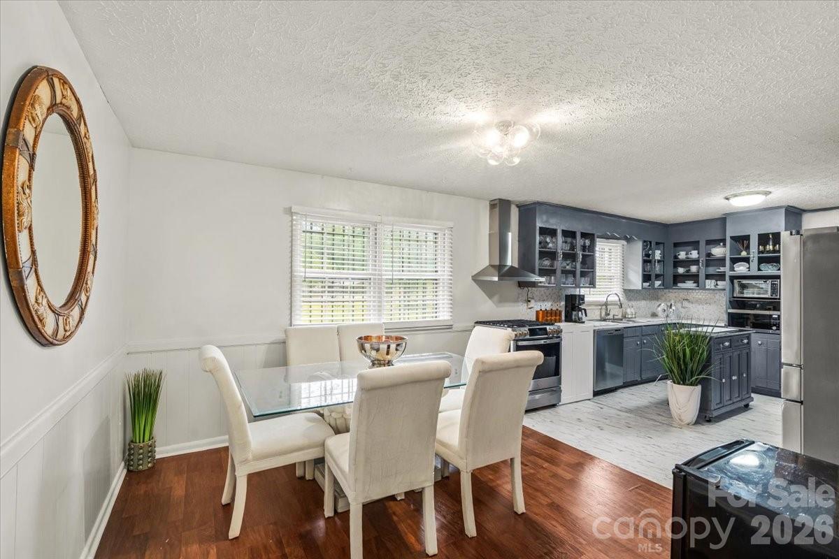 1527 Rhyne Street Property Photo 7