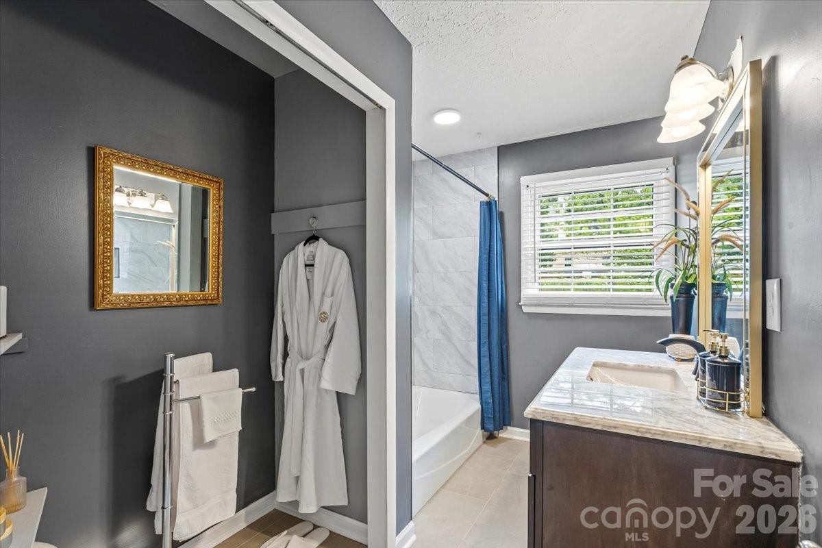 1527 Rhyne Street Property Photo 19