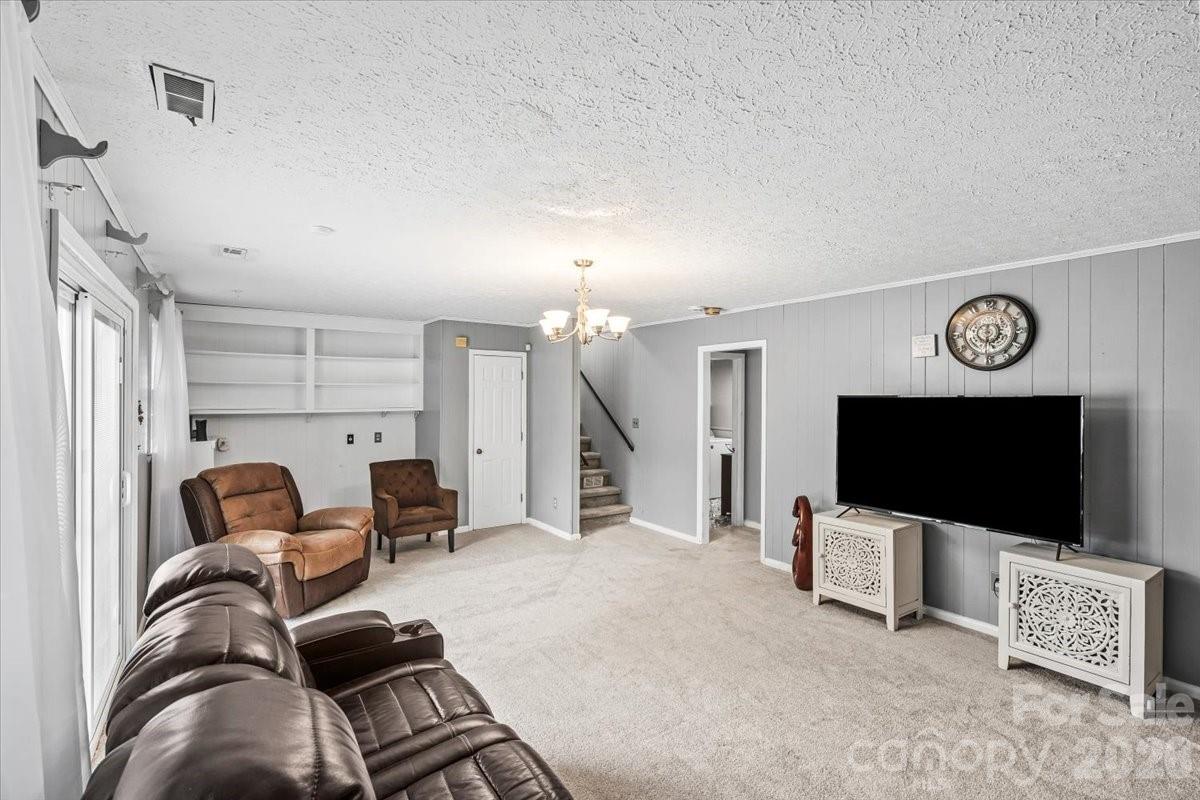 1527 Rhyne Street Property Photo 21
