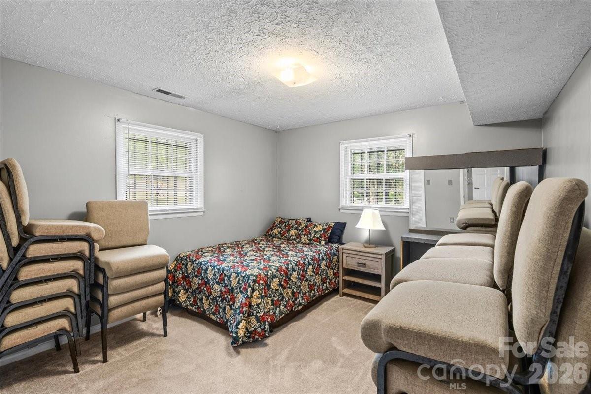 1527 Rhyne Street Property Photo 24