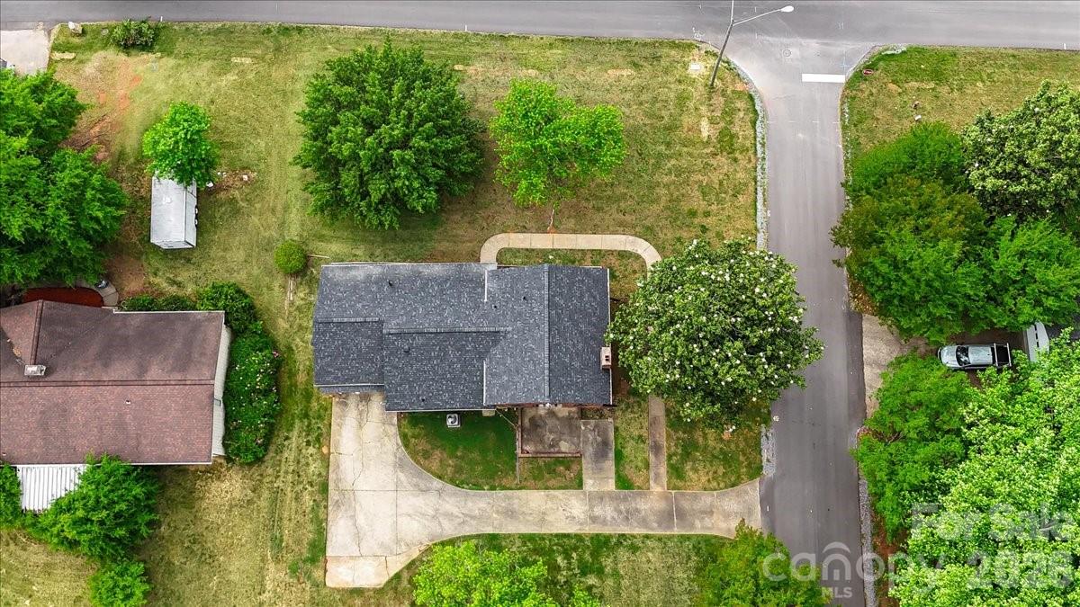 1527 Rhyne Street Property Photo 29