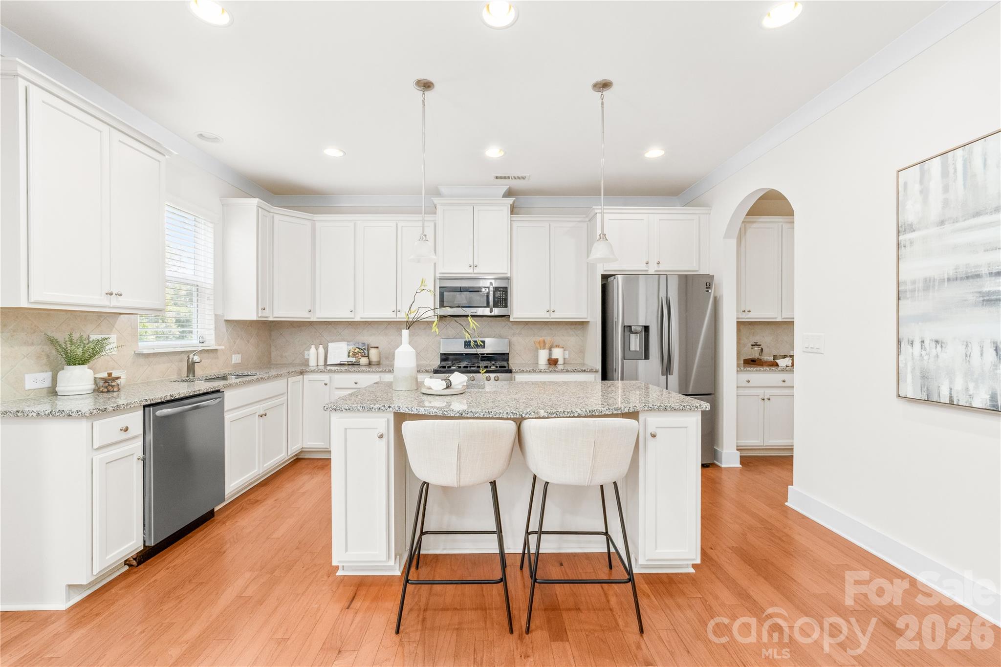 612 Academy Street Property Photo 6