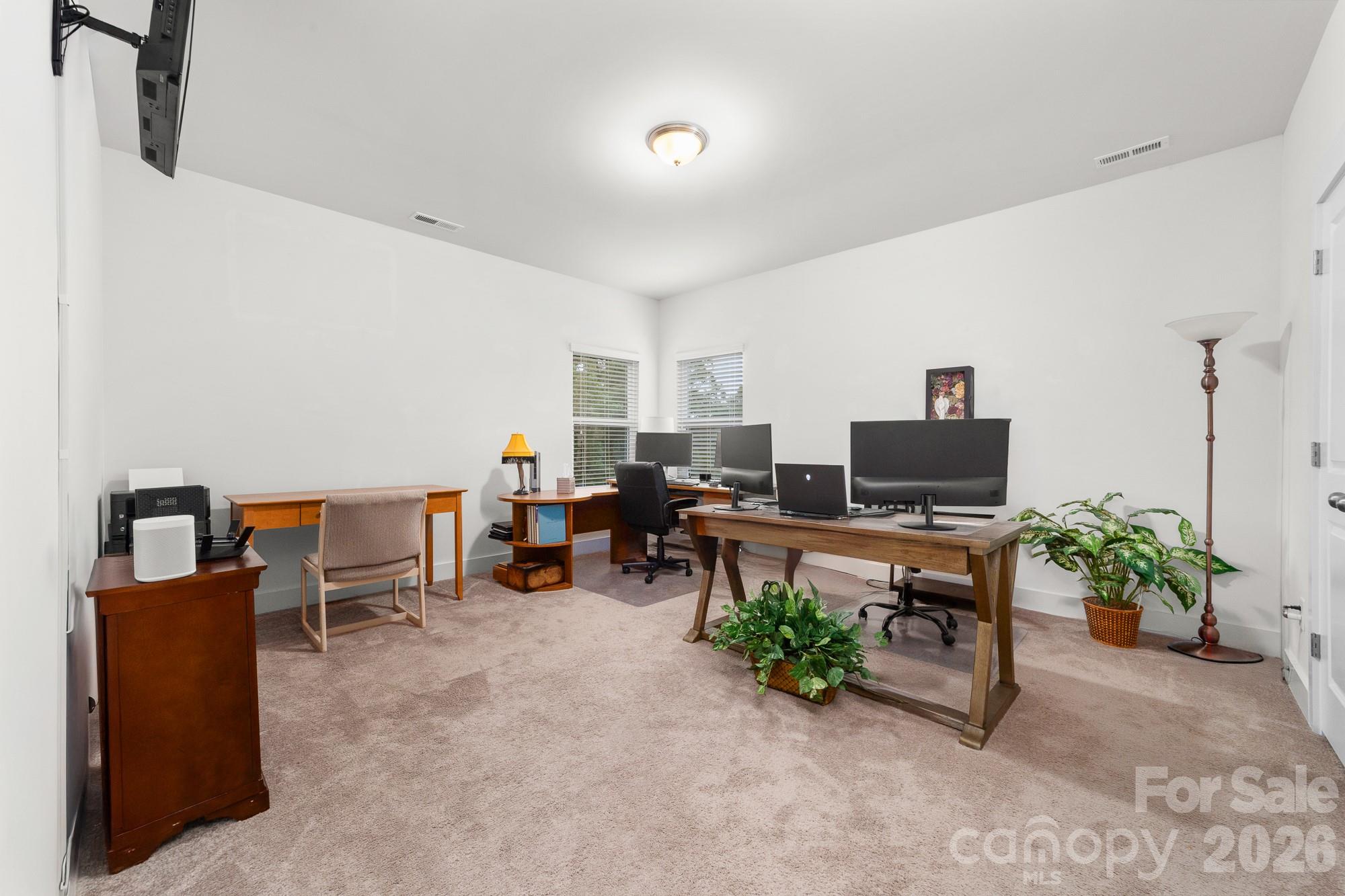 612 Academy Street Property Photo 21
