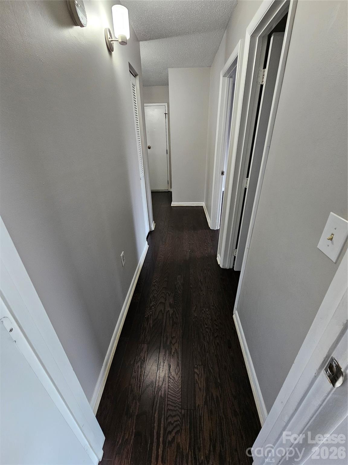 4811 Spring Lake Drive E Property Photo 18