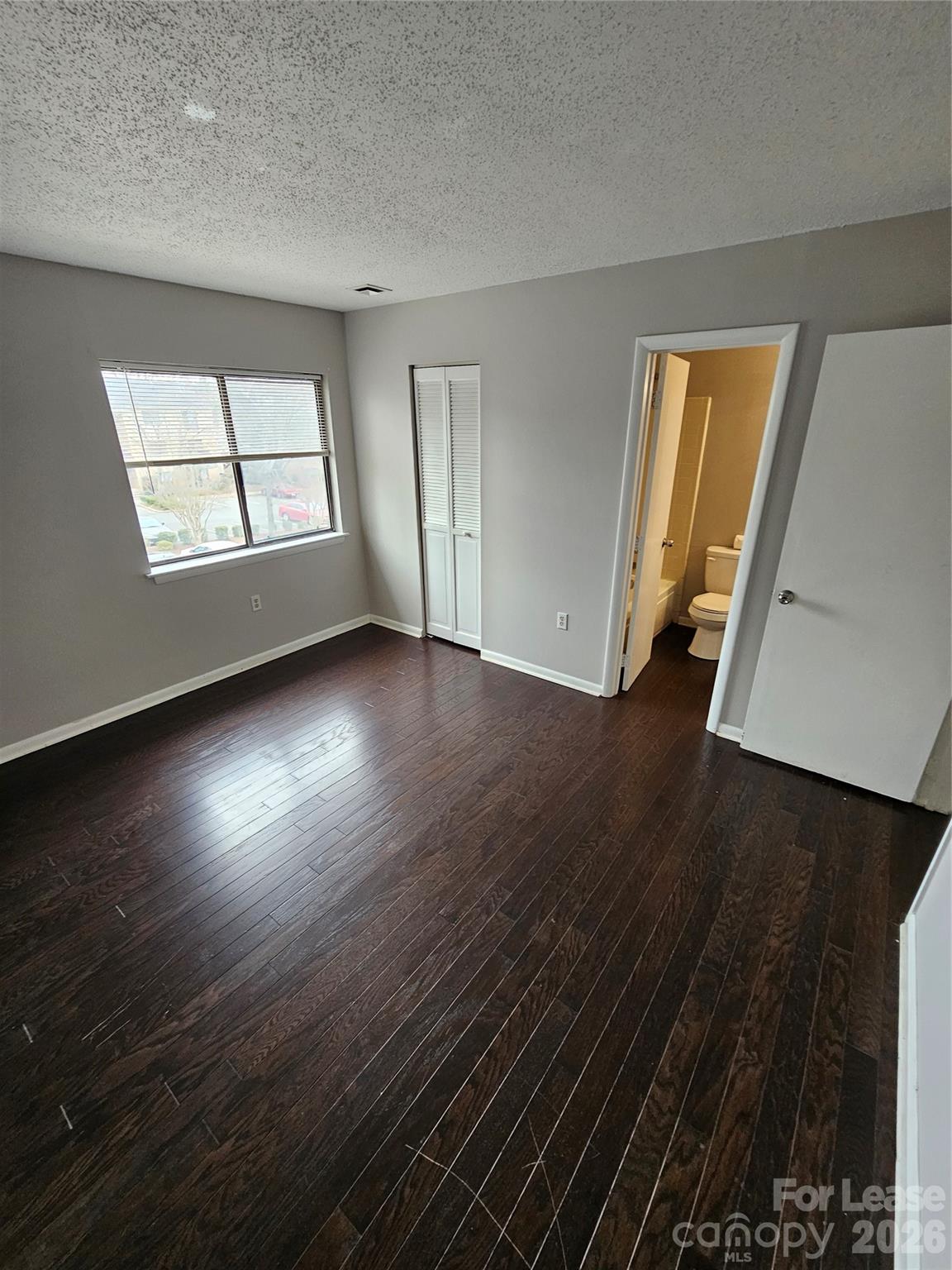 4811 Spring Lake Drive E Property Photo 20