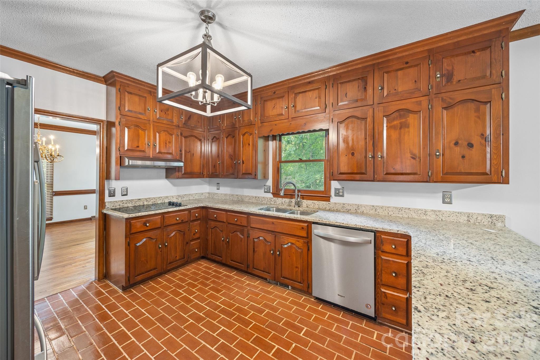 2510 Meredith Court Property Photo 8