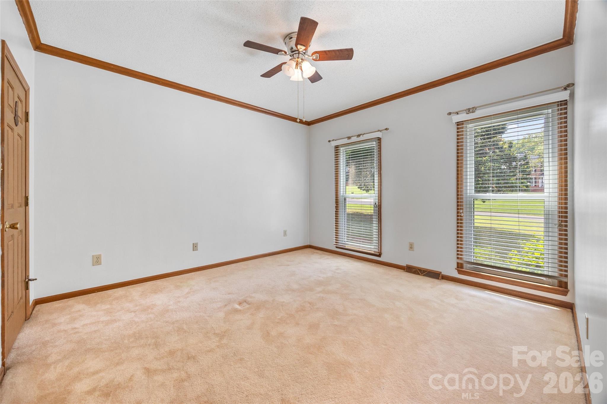 2510 Meredith Court Property Photo 18