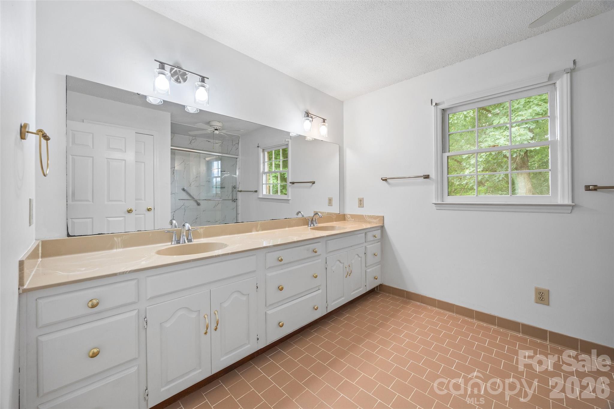 2510 Meredith Court Property Photo 25