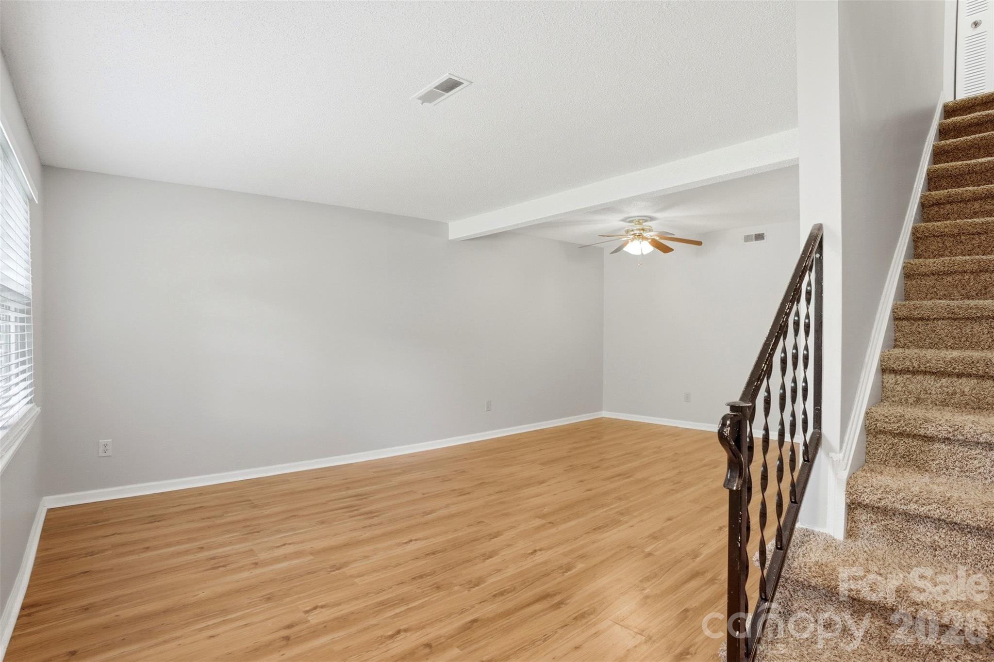 8846 Hunter Ridge Drive Property Photo 10