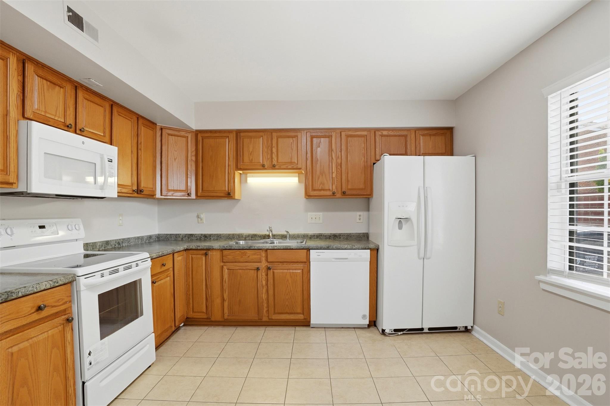 8846 Hunter Ridge Drive Property Photo 12
