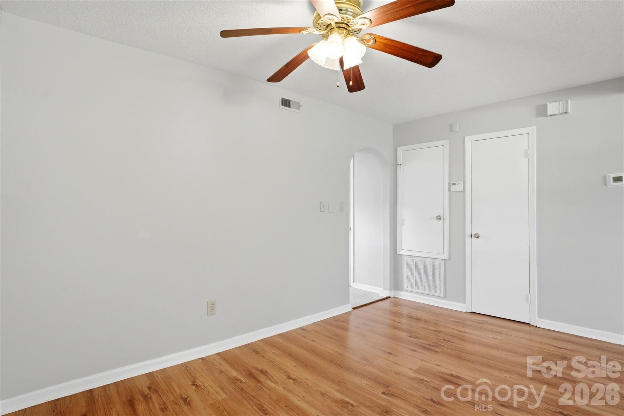 8846 Hunter Ridge Drive Property Photo 17