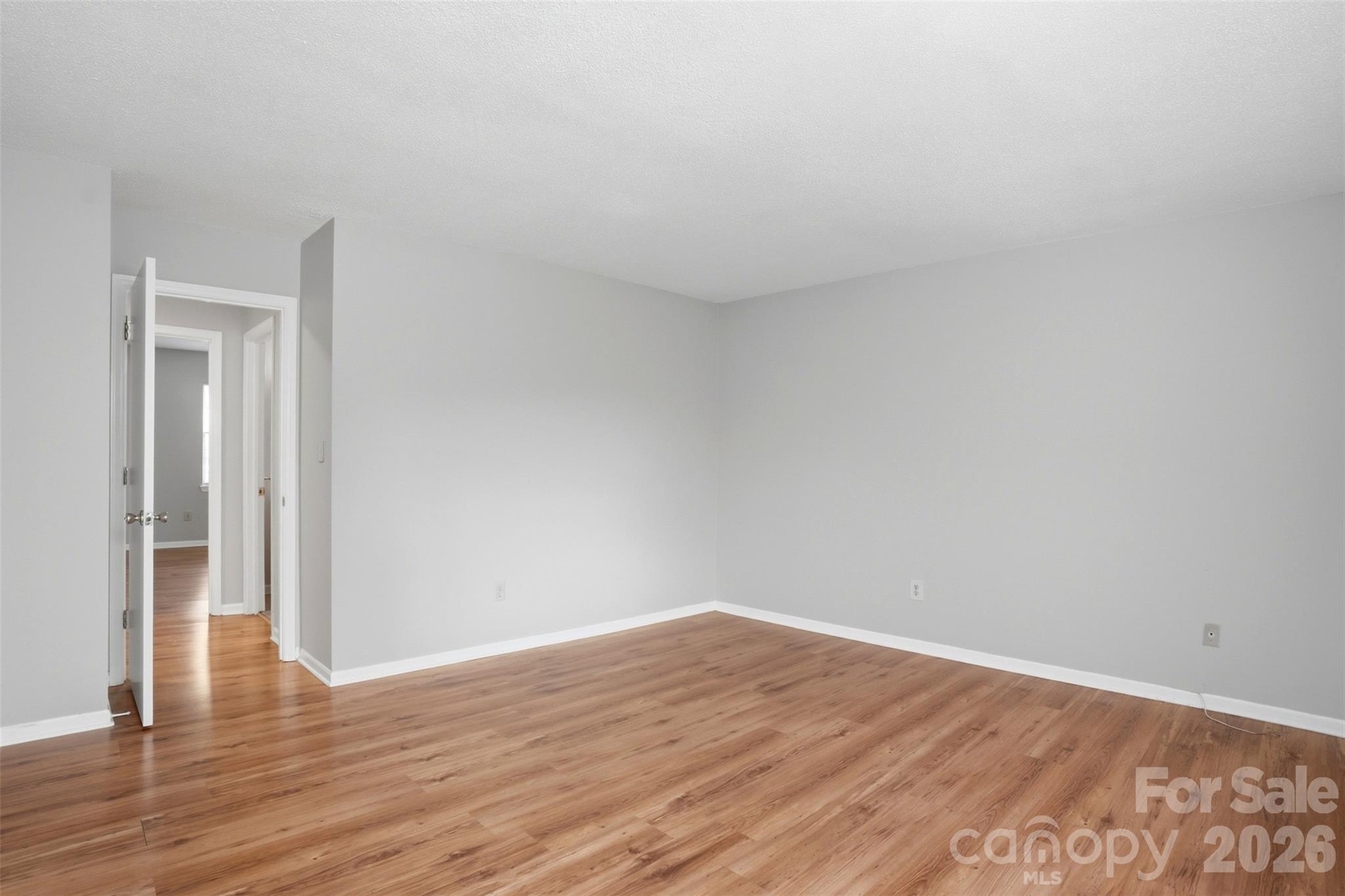 8846 Hunter Ridge Drive Property Photo 20