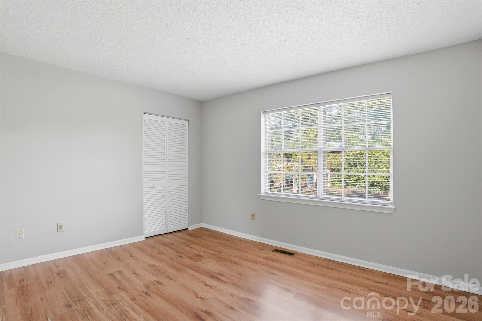 8846 Hunter Ridge Drive Property Photo 24
