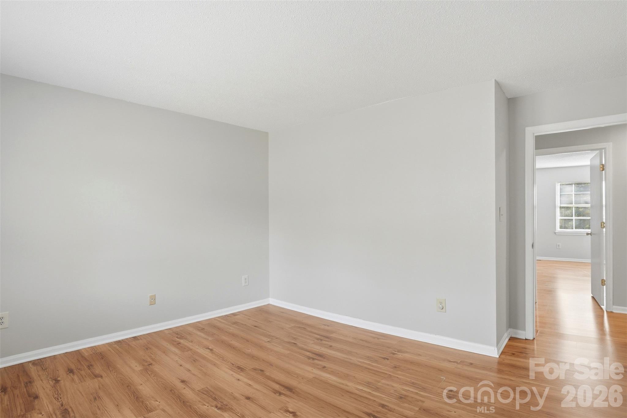 8846 Hunter Ridge Drive Property Photo 26