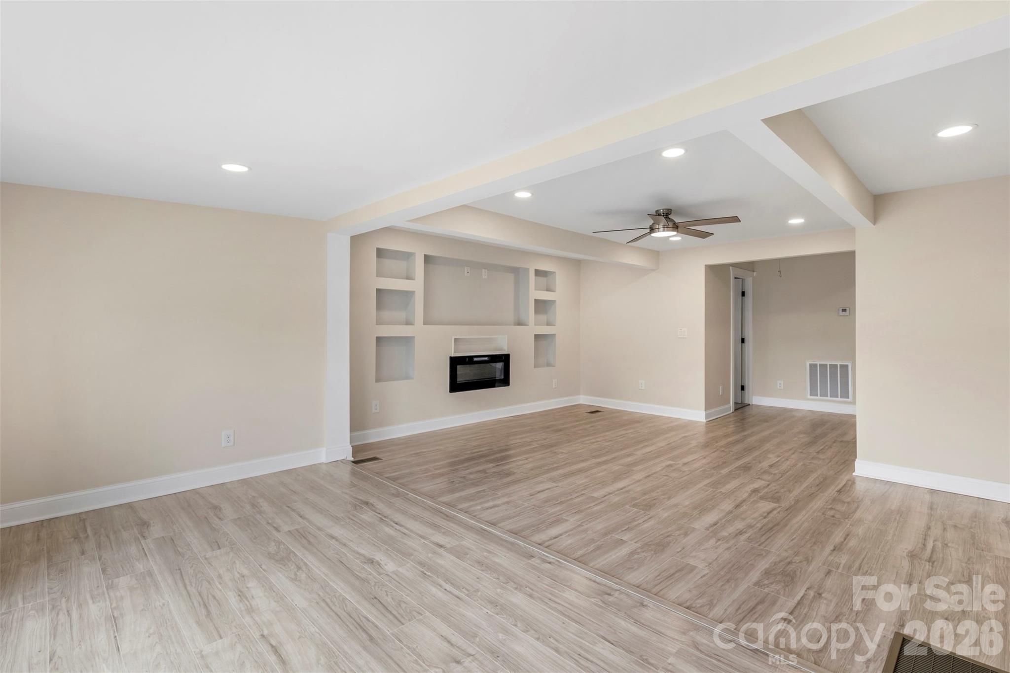2480 Artz Road Property Photo 10