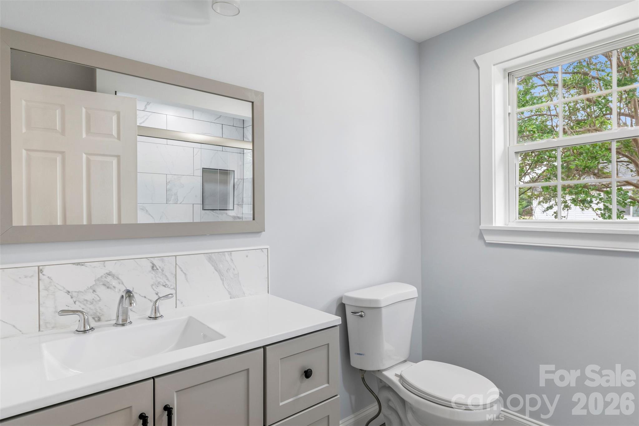 2480 Artz Road Property Photo 14