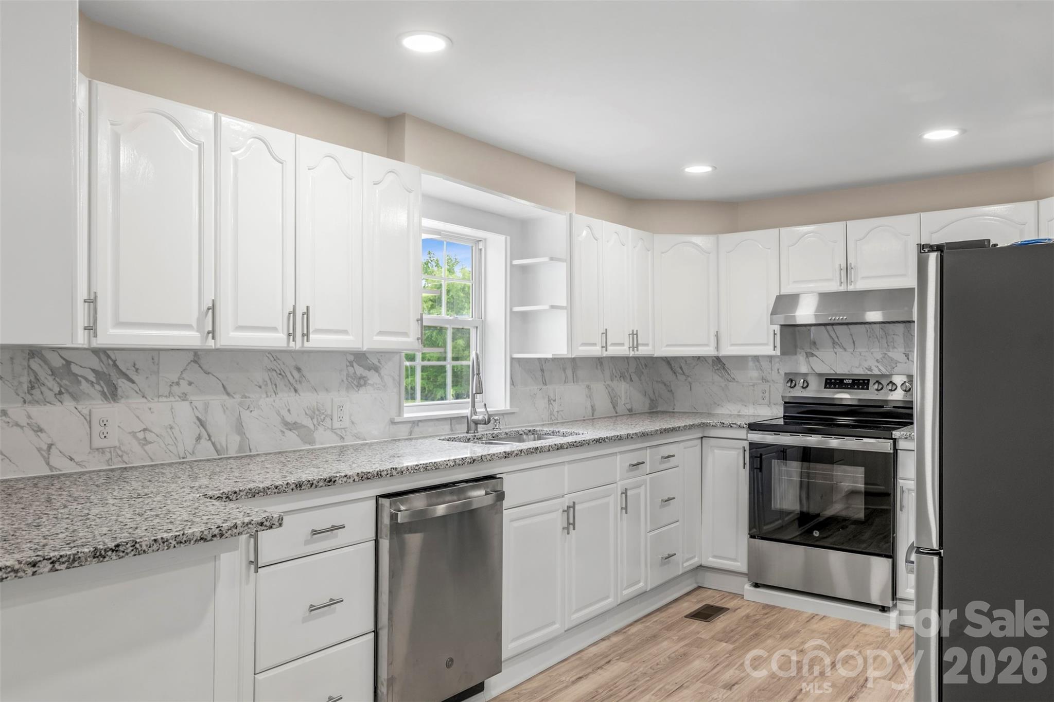 2480 Artz Road Property Photo 19