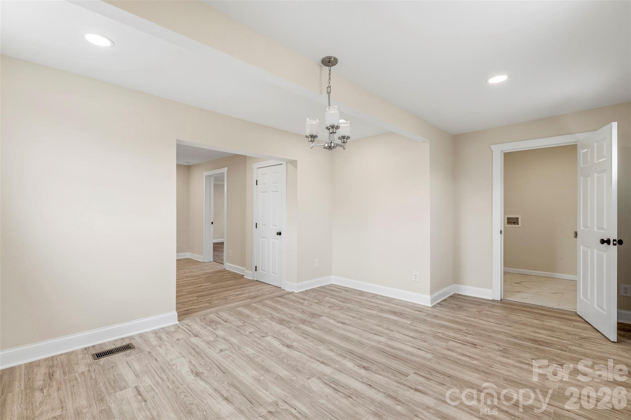 2480 Artz Road Property Photo 25