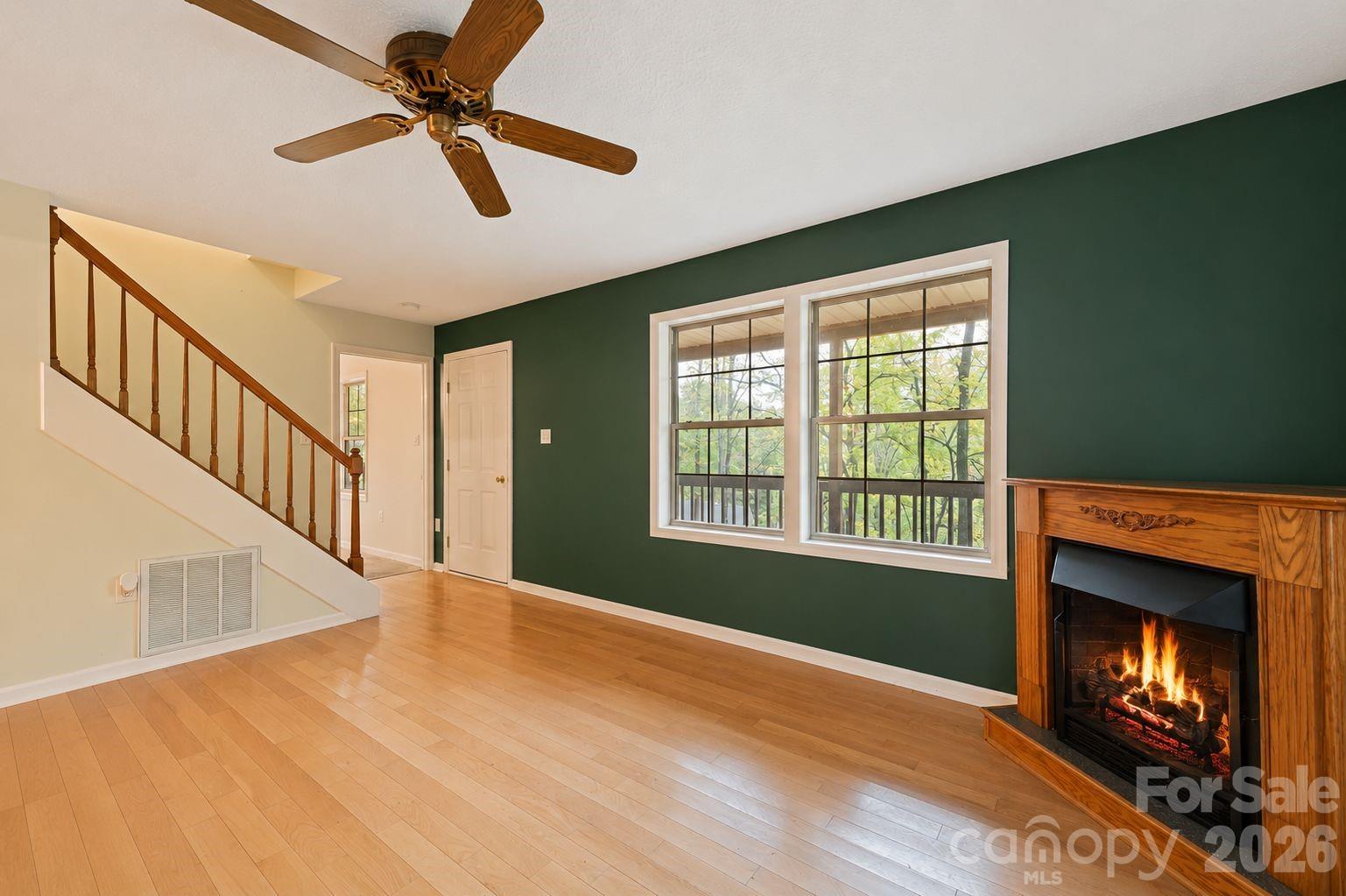 42 Greenview Drive Property Photo 1
