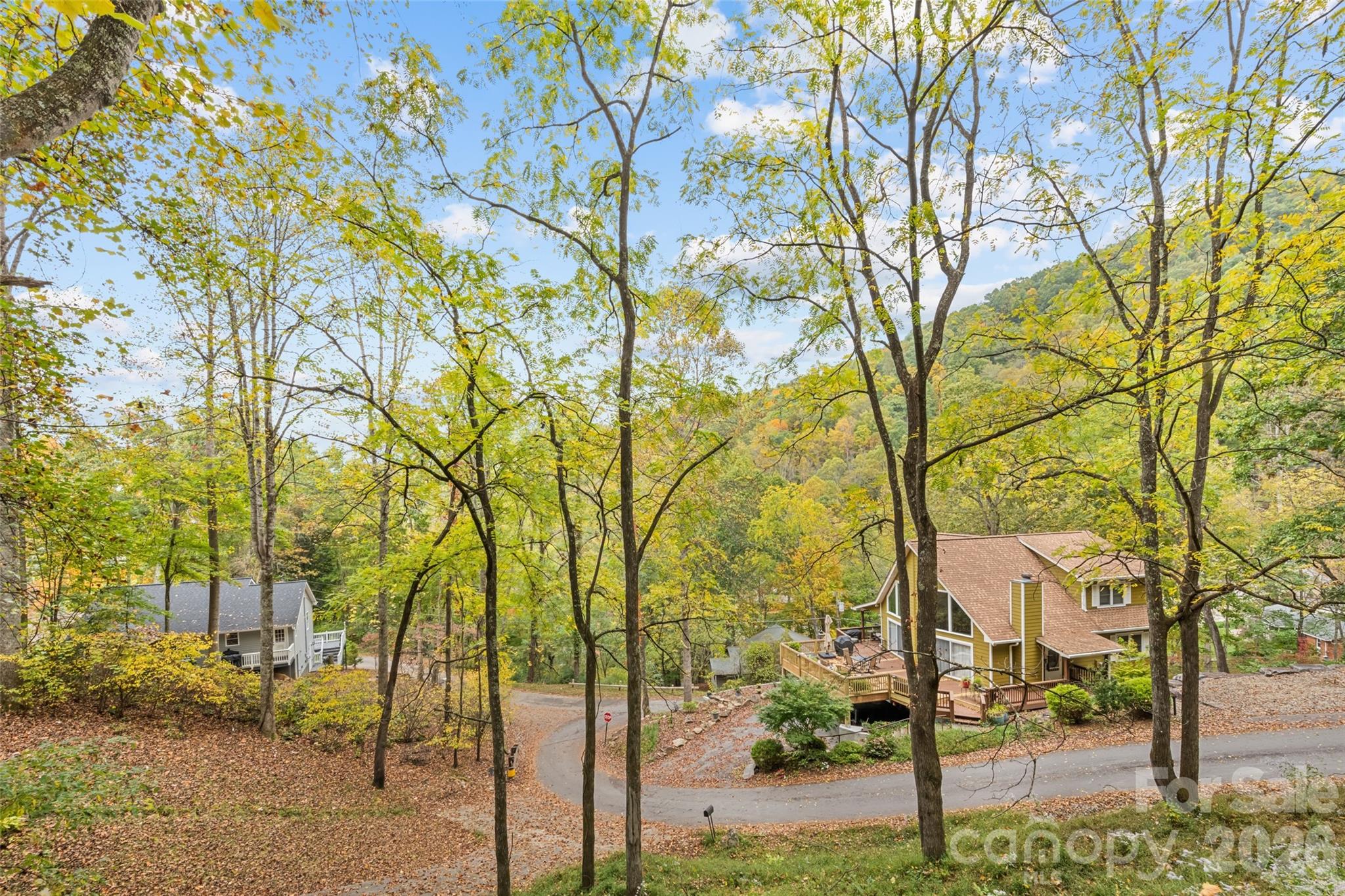 42 Greenview Drive Property Photo 7
