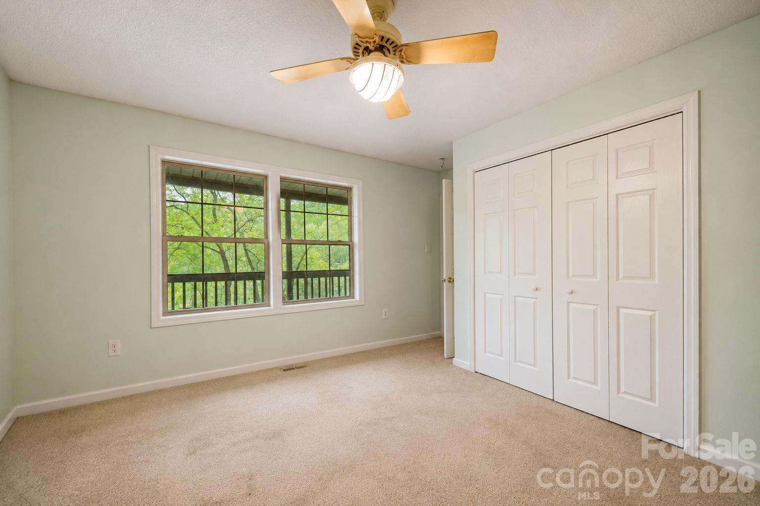 42 Greenview Drive Property Photo 18
