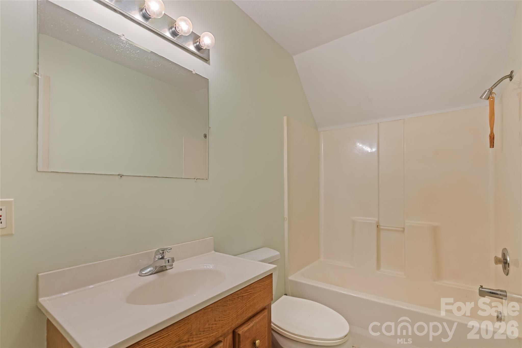 42 Greenview Drive Property Photo 22