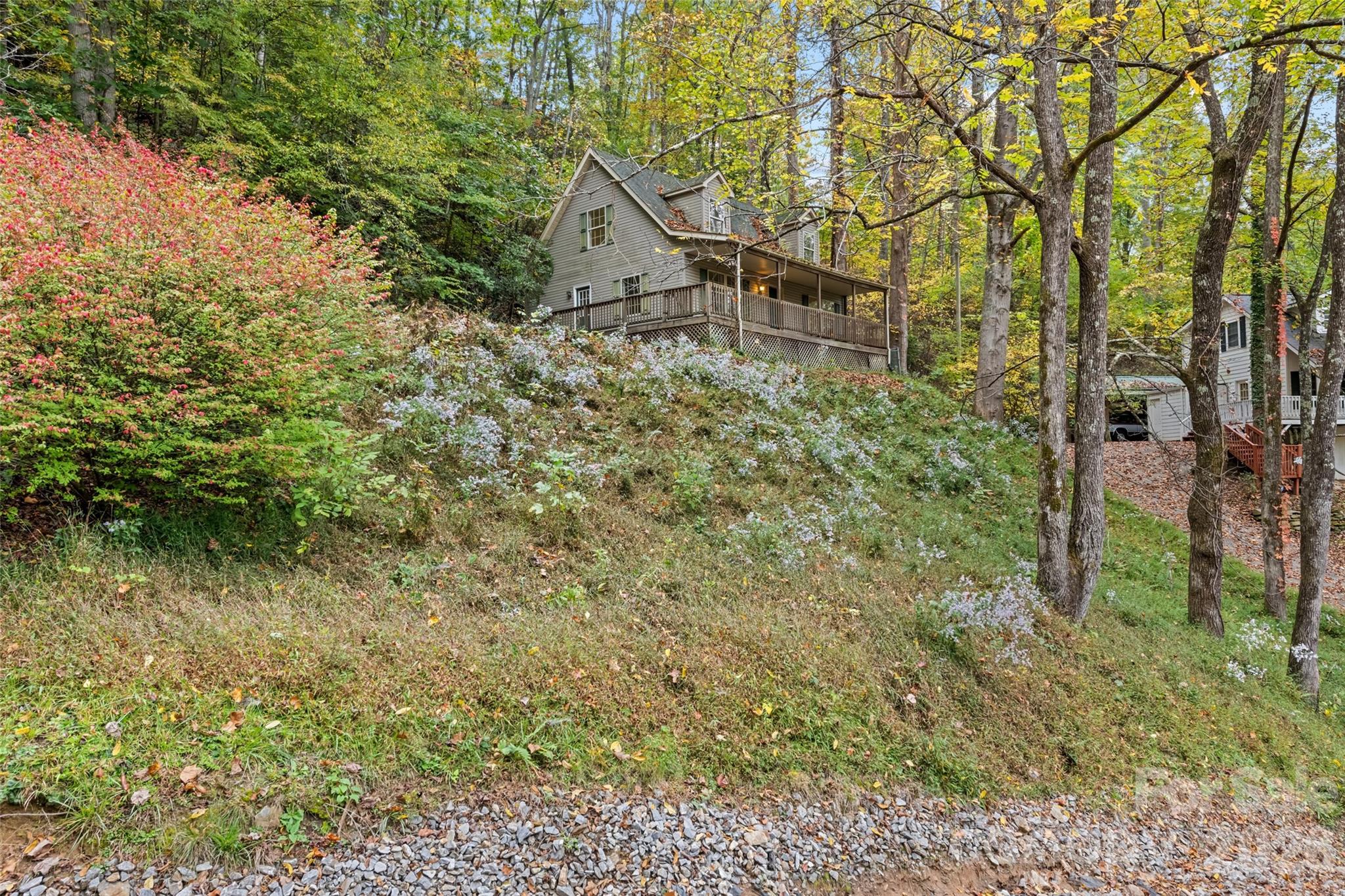 42 Greenview Drive Property Photo 27