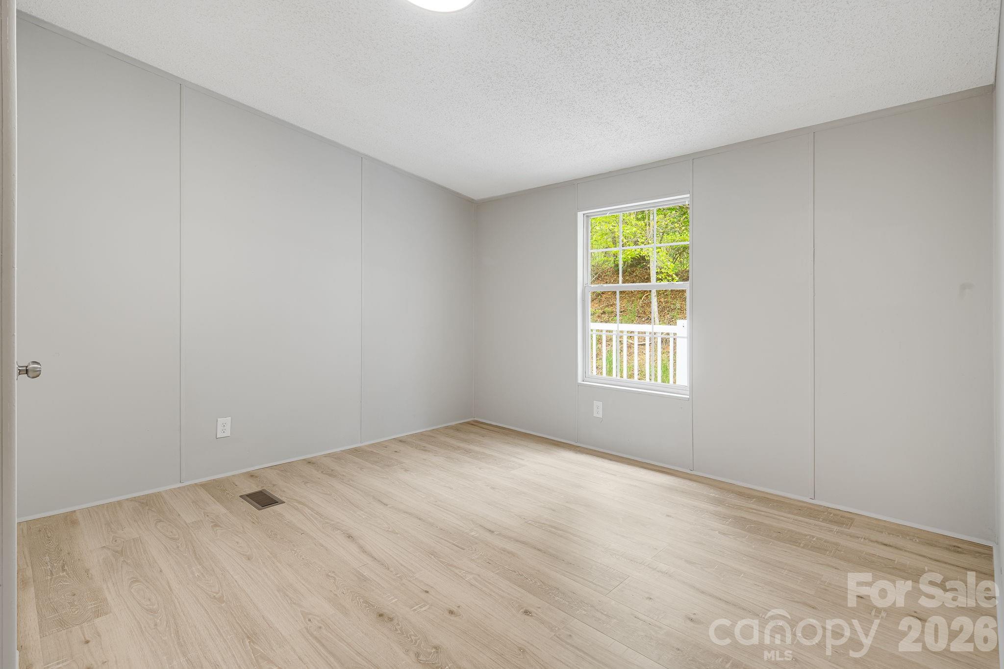 90 High Point Road Property Photo 17