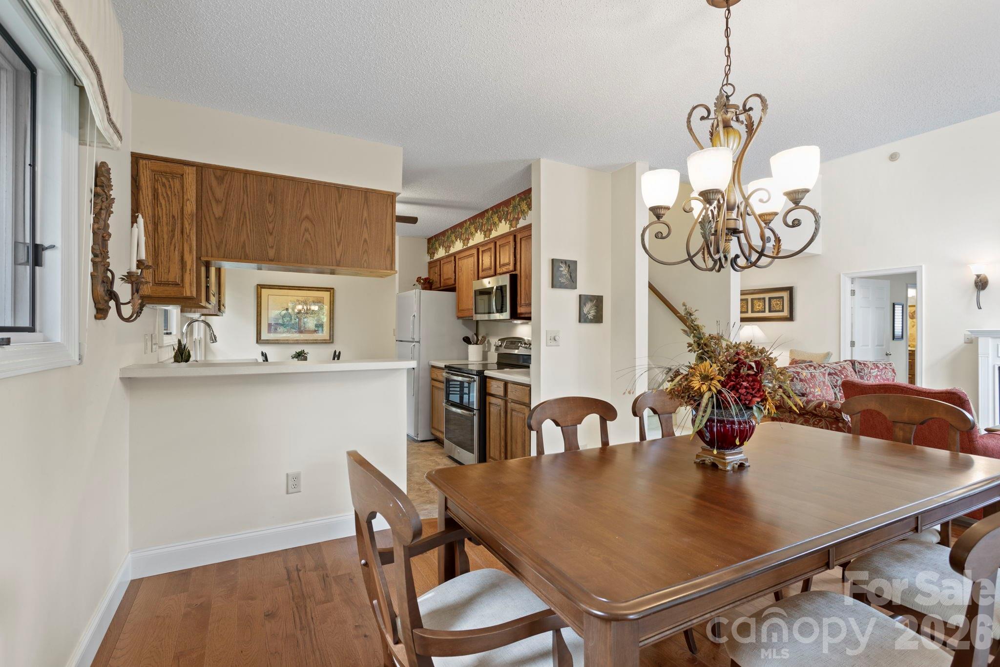 320 Dawnbrook Drive Property Photo 12
