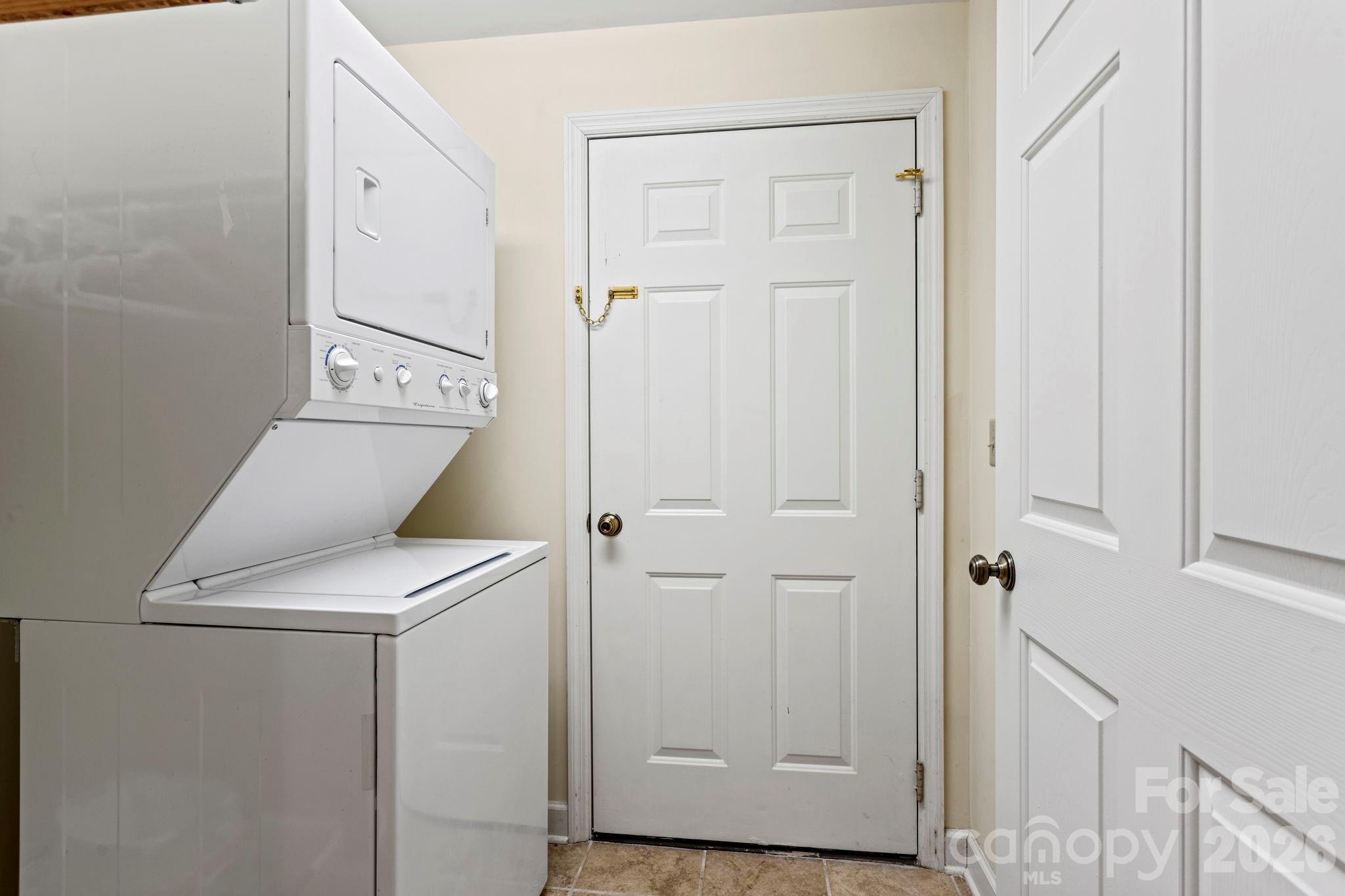 320 Dawnbrook Drive Property Photo 40
