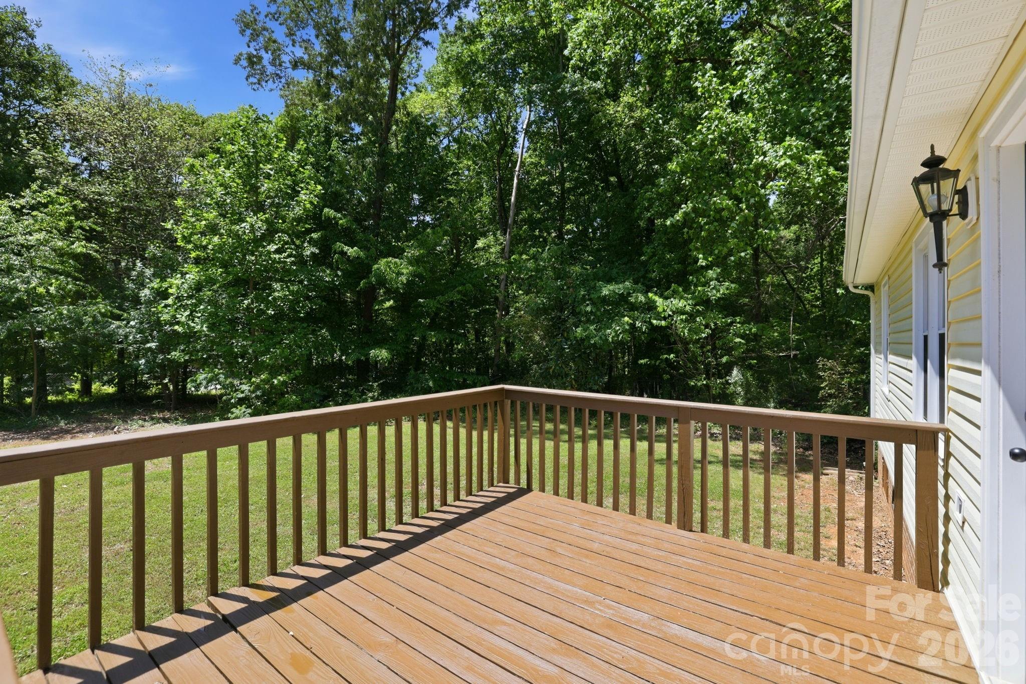 2313 Raccoon Run Property Photo 19