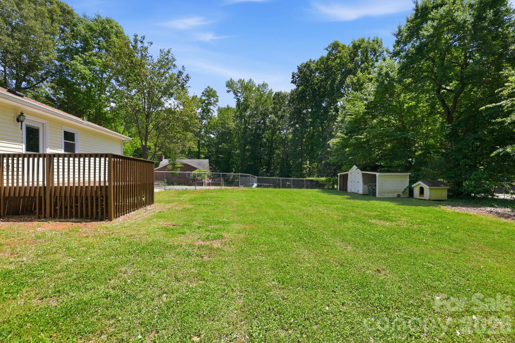 2313 Raccoon Run Property Photo 21