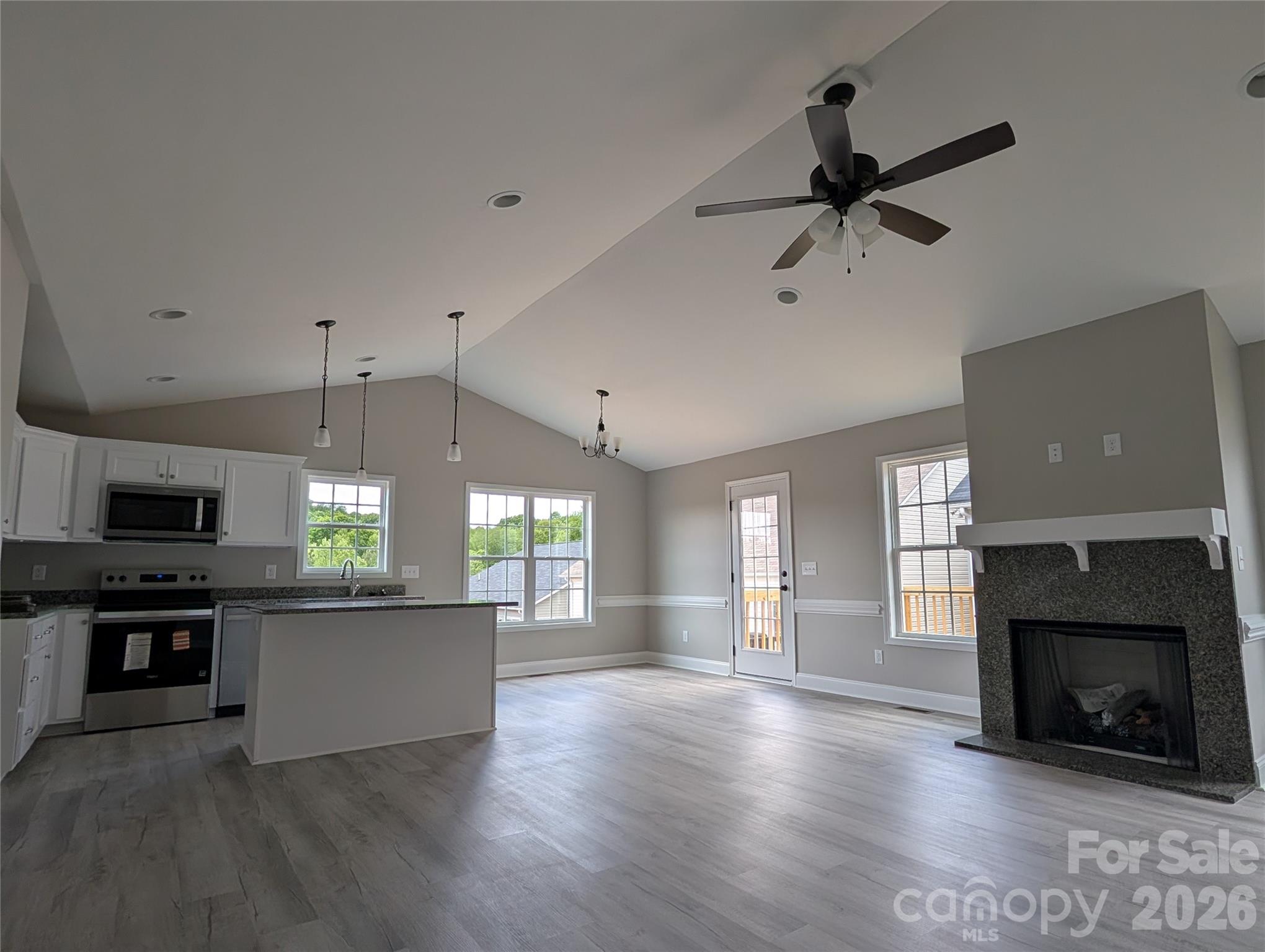 4184 Saltwood Drive Property Photo 4