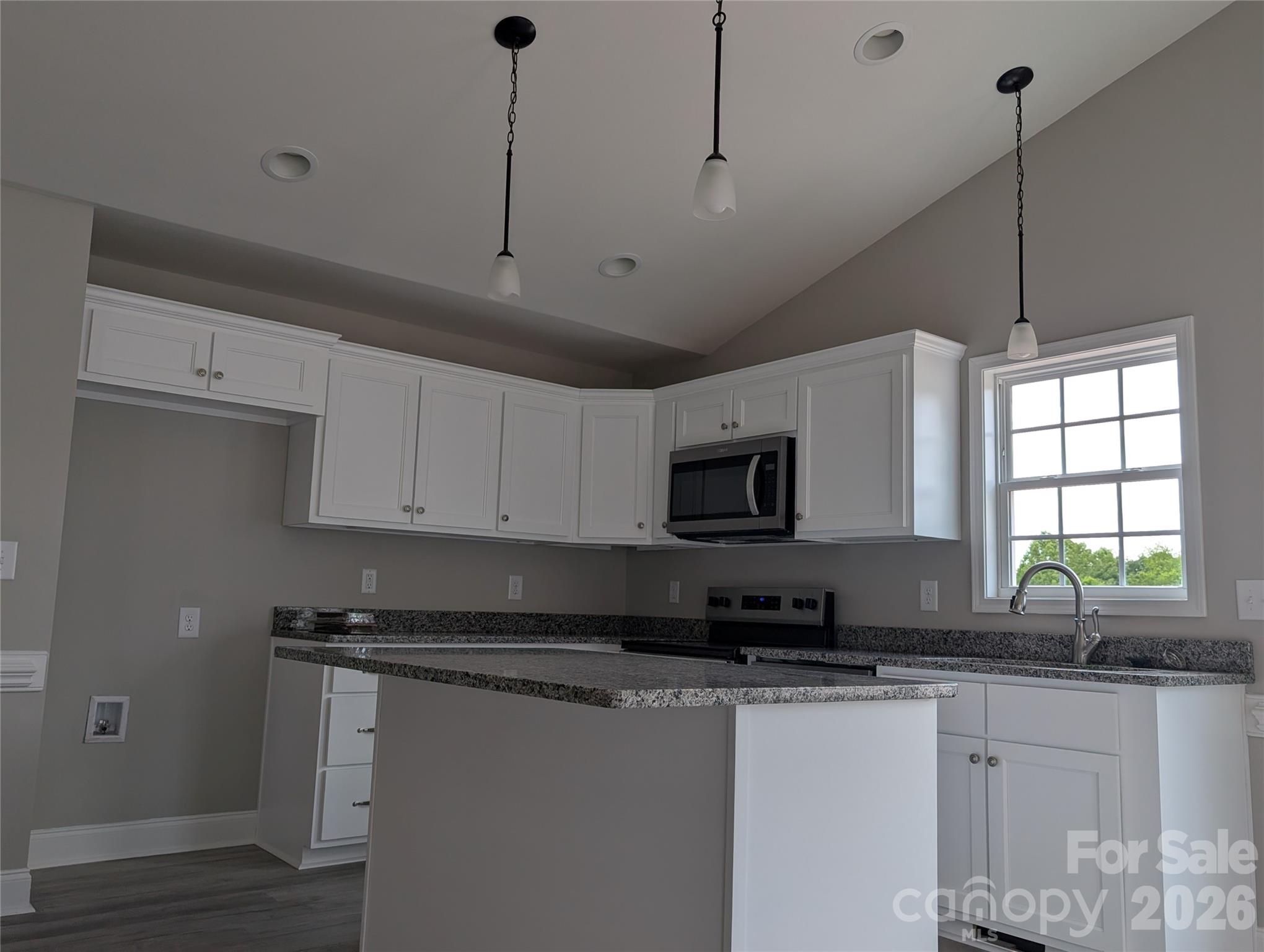 4184 Saltwood Drive Property Photo 6