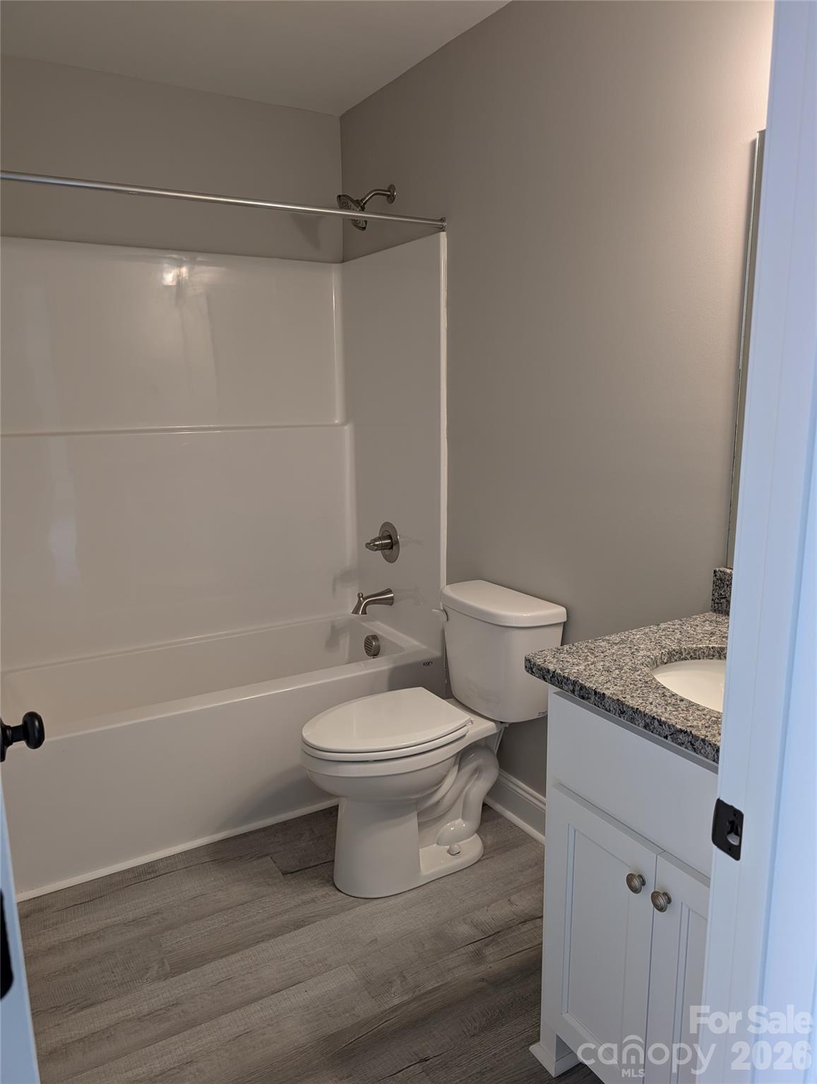 4184 Saltwood Drive Property Photo 14