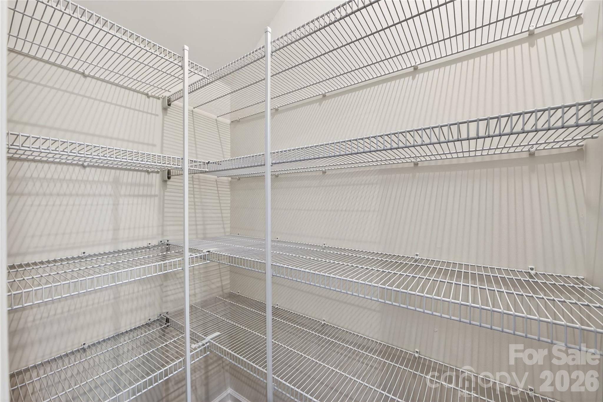 6021 Longar Lane Property Photo 12