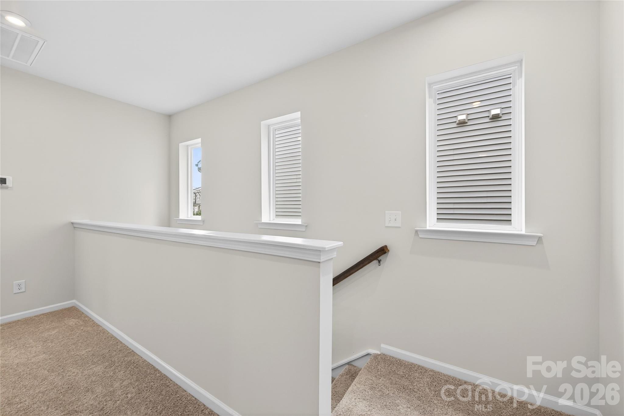 6021 Longar Lane Property Photo 13