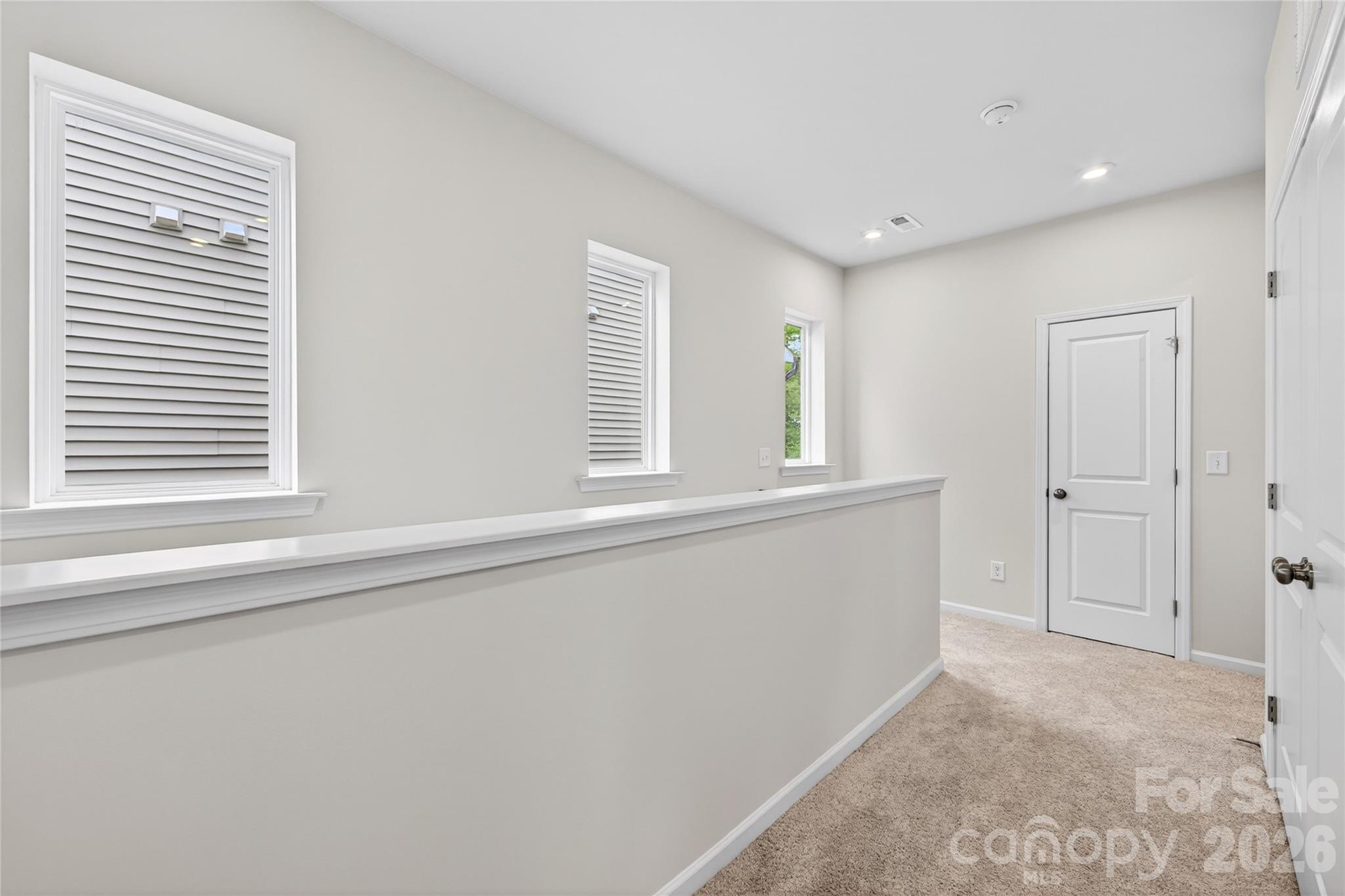 6021 Longar Lane Property Photo 14