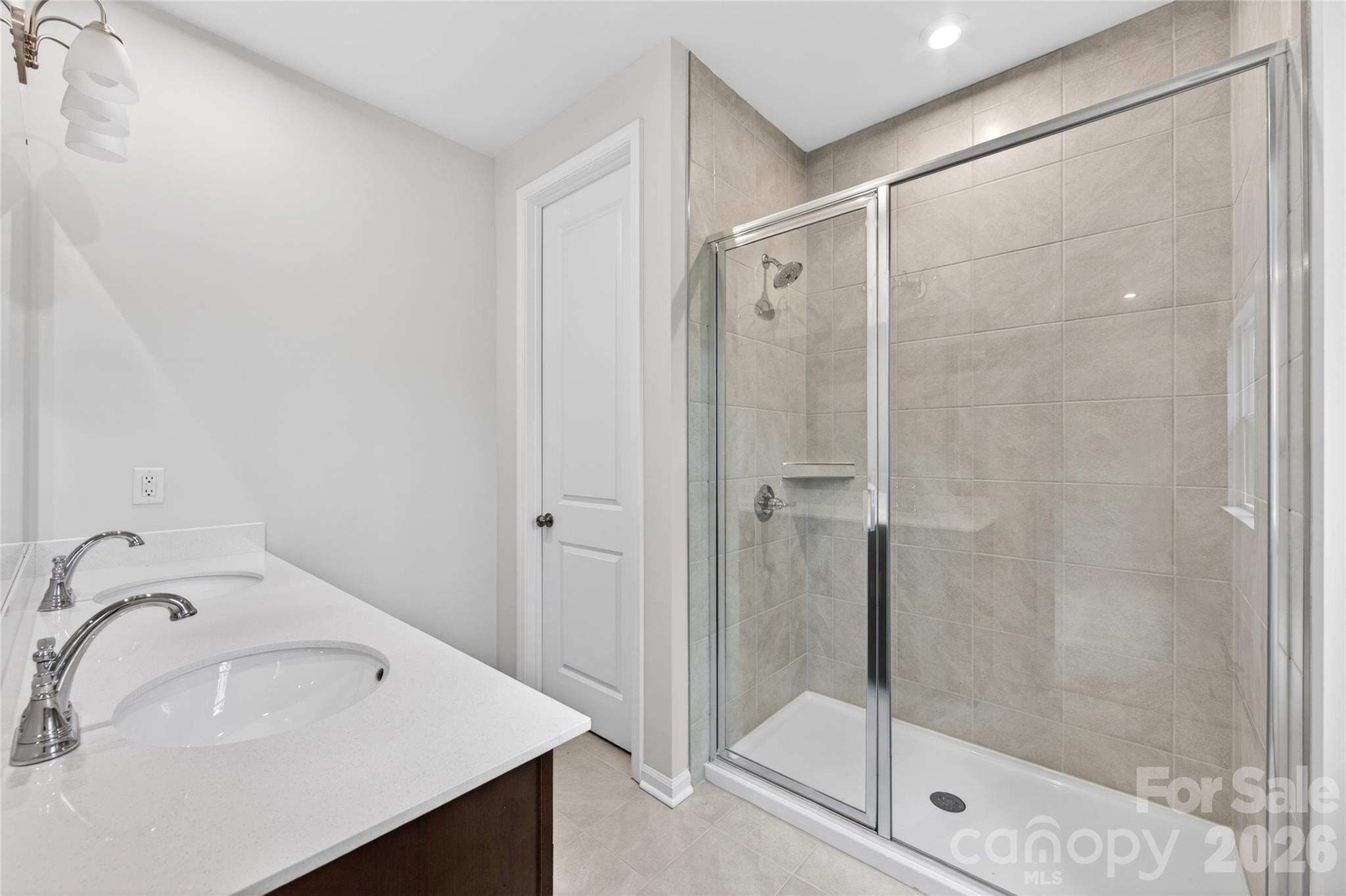 6021 Longar Lane Property Photo 19
