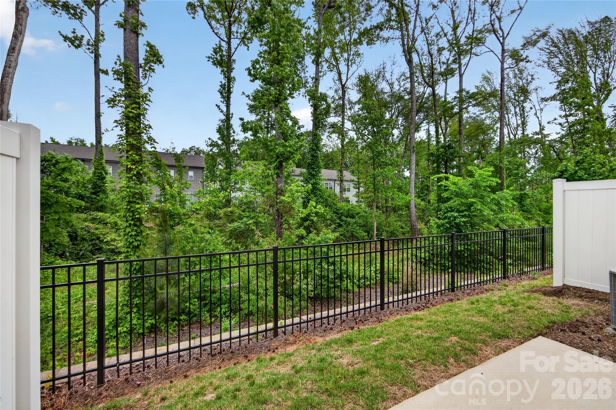 6021 Longar Lane Property Photo 27