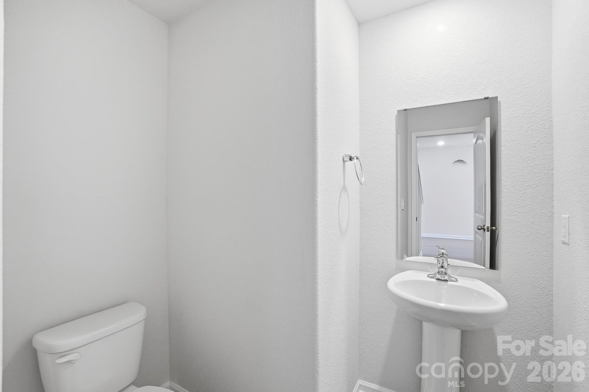 509 Hawley Street Property Photo 13