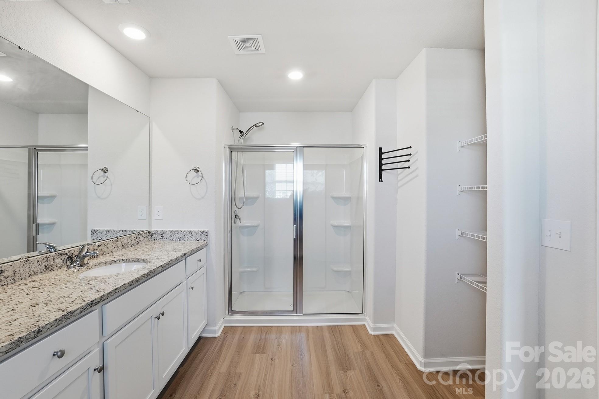 509 Hawley Street Property Photo 22