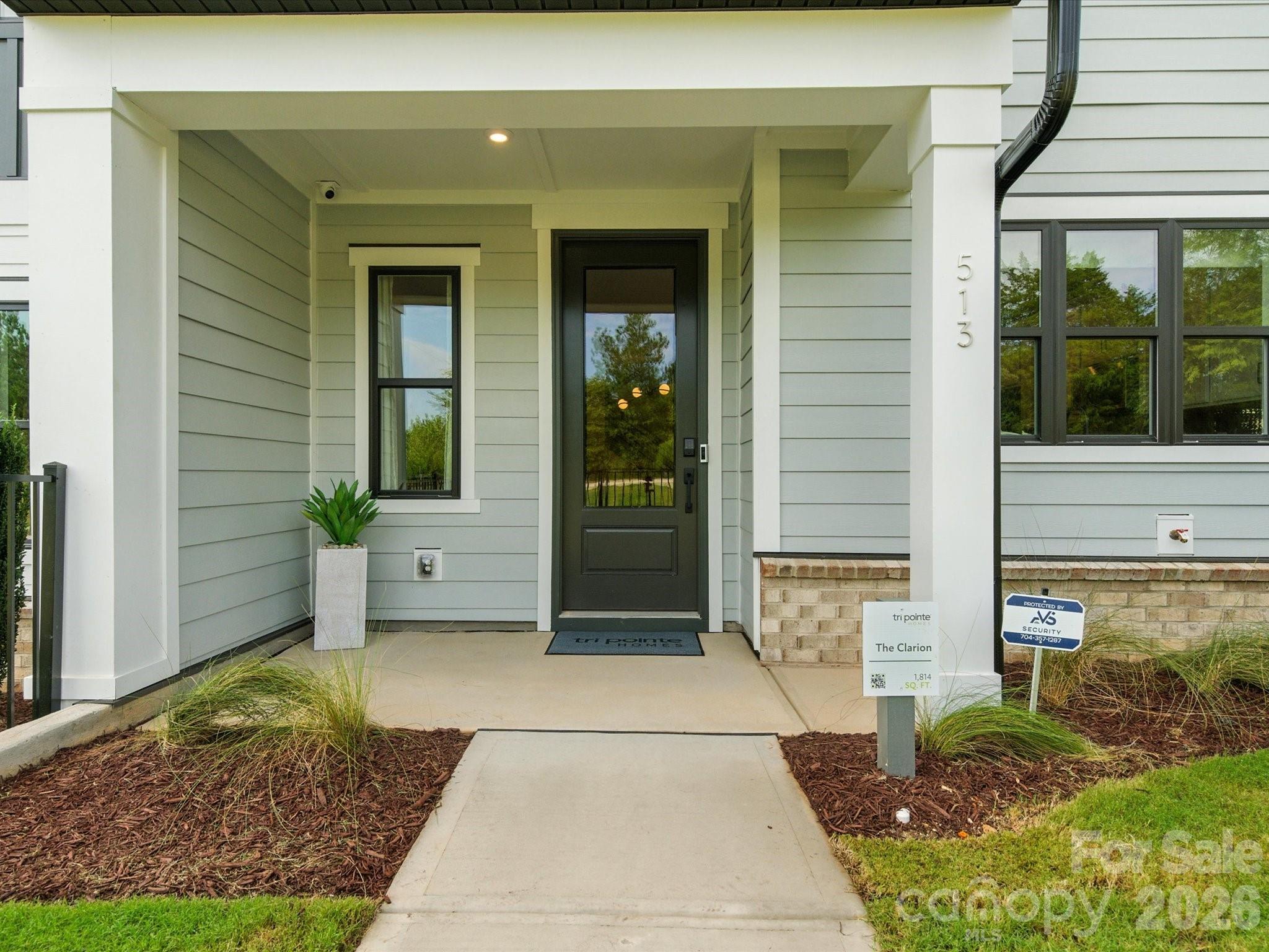 513 Nash Street Property Photo 2