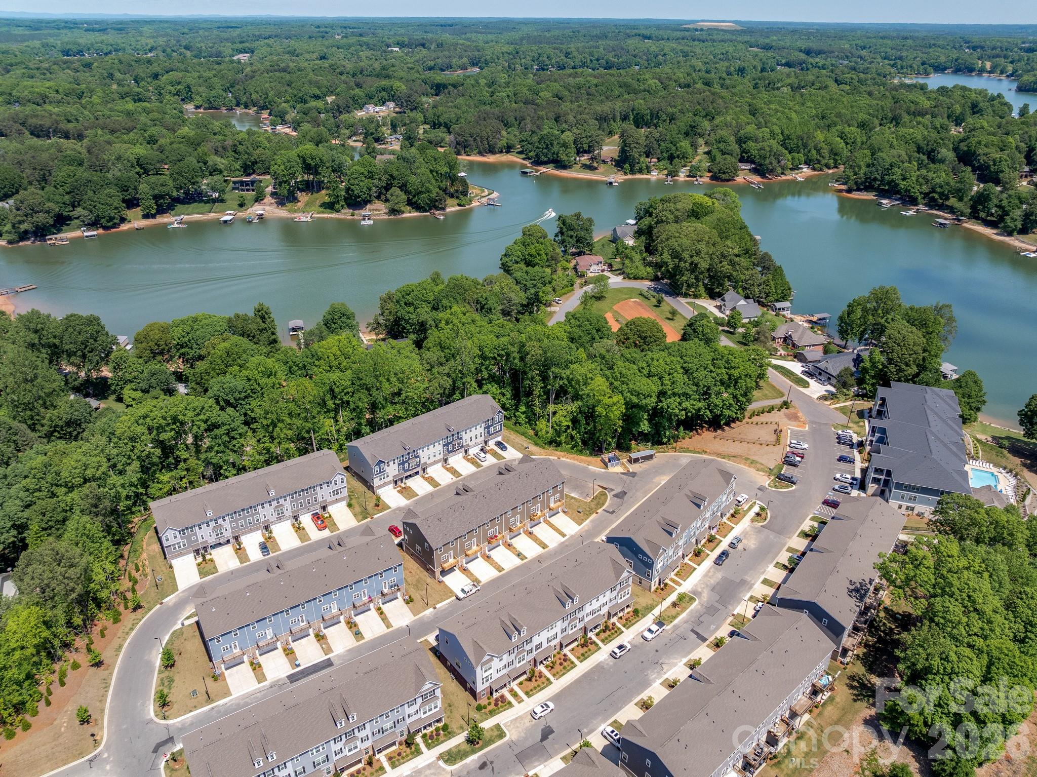 4358 Reed Creek Drive Property Photo 3