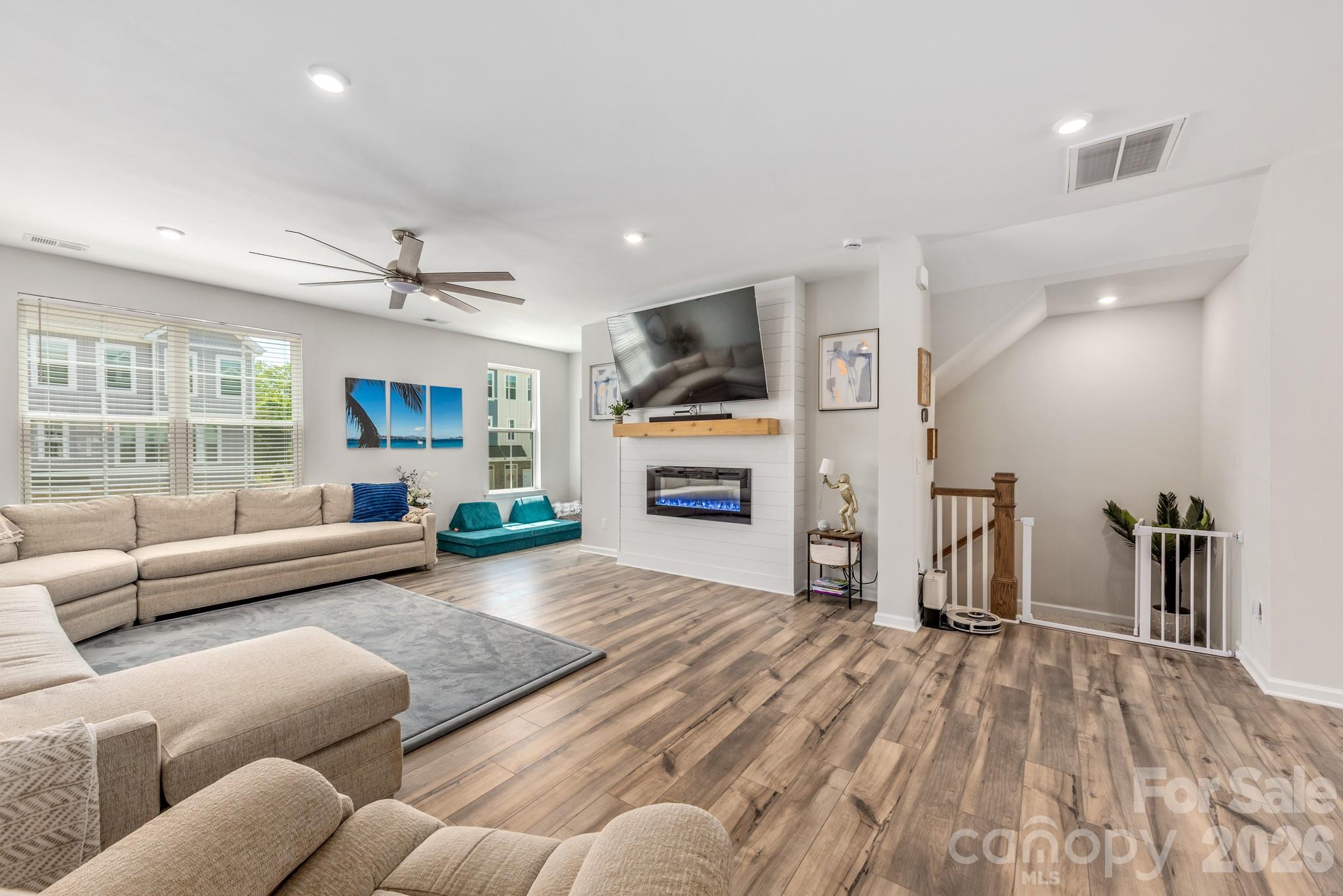 4358 Reed Creek Drive Property Photo 7