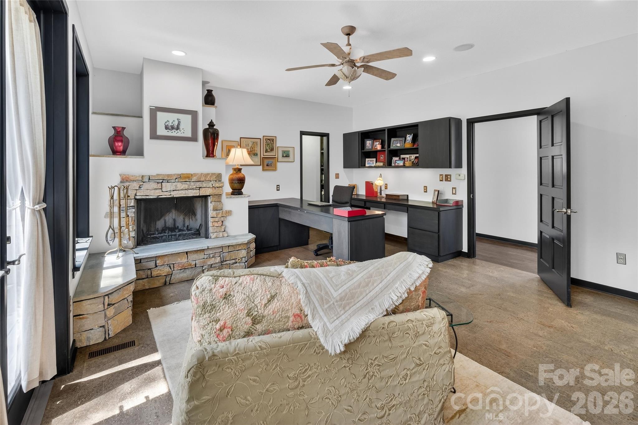 380 Montagu Drive Property Photo 16