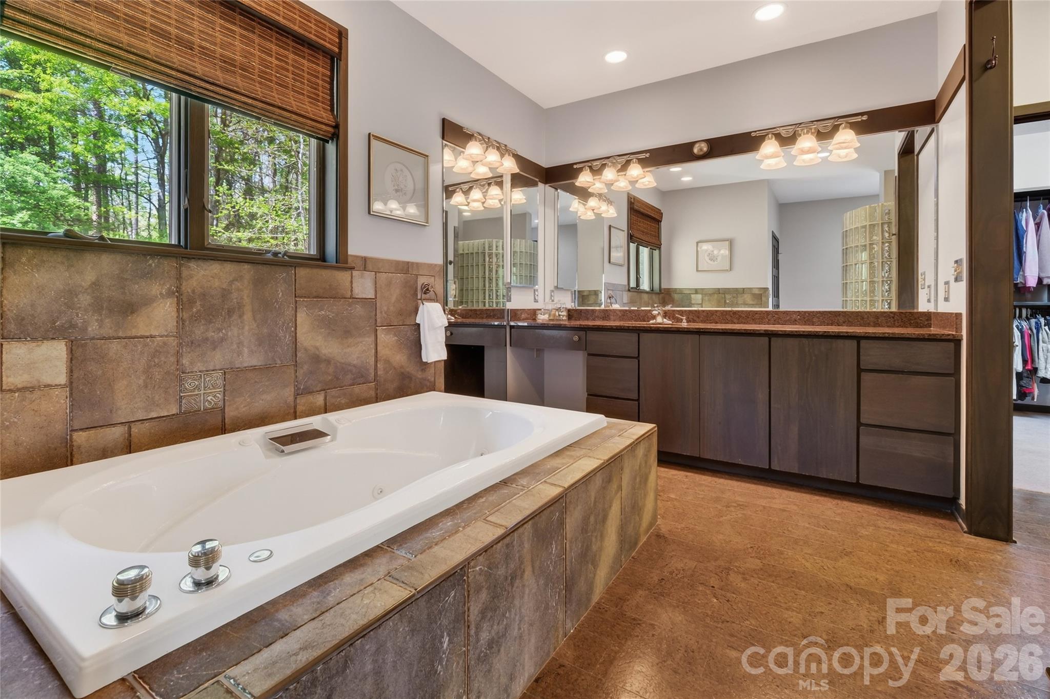 380 Montagu Drive Property Photo 20